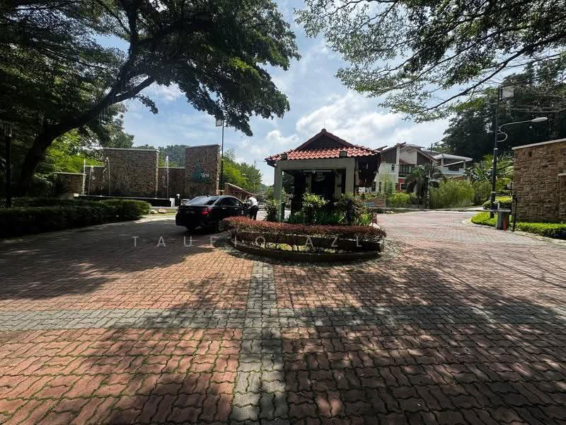 Rumah Berkembar untuk Dijual di KL City Centre (Kuala Lumpur) - Taufiq Azlan - Exterior - PropertyGuru.com.my