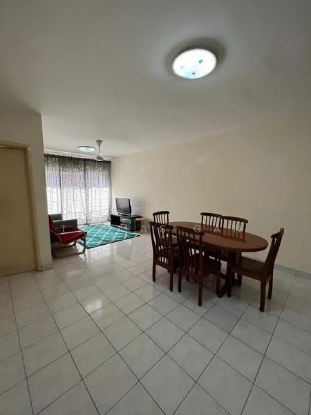 Pangsapuri untuk Disewa di Flora Damansara Apartment - Thomas Gan - Living Room - PropertyGuru.com.my