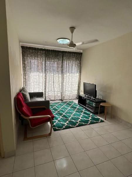 Pangsapuri untuk Disewa di Flora Damansara Apartment - Thomas Gan - Living Room - PropertyGuru.com.my