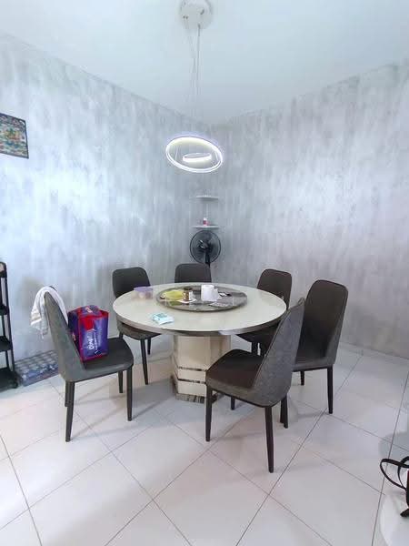 Rumah Teres 2-Tingkat untuk Dijual di Taman Setia Indah (Tebrau) - Karl Lim - Dining Room - PropertyGuru.com.my