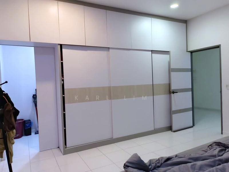 Rumah Teres 2-Tingkat untuk Dijual di Taman Setia Indah (Tebrau) - Karl Lim - Bedroom - PropertyGuru.com.my