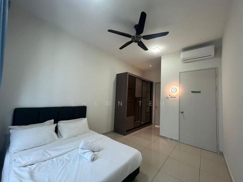 Service Residence for Sale at Parkland Residence - Shawn Teh - Bedroom - PropertyGuru.com.my