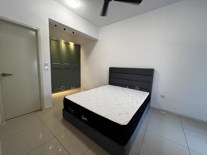 Kediaman Servis untuk Disewa di Residensi Estetik 8 (Est8) - Chloe Yan - Bedroom - PropertyGuru.com.my