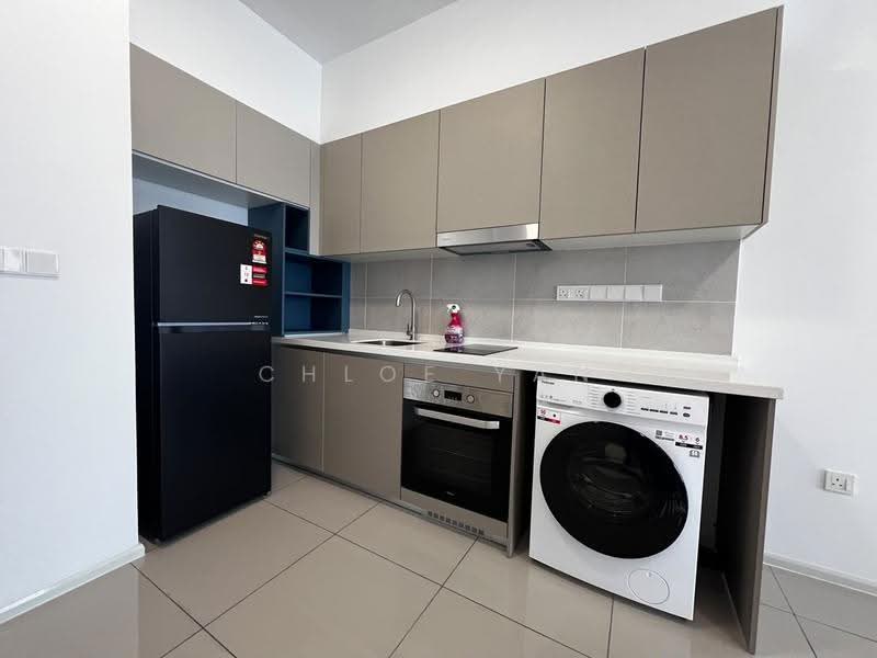 Kediaman Servis untuk Disewa di Residensi Estetik 8 (Est8) - Chloe Yan - Kitchen - PropertyGuru.com.my