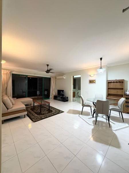 Kondominium untuk Disewa di The Straits View Condominium - Brandon Chua - Living Room - PropertyGuru.com.my