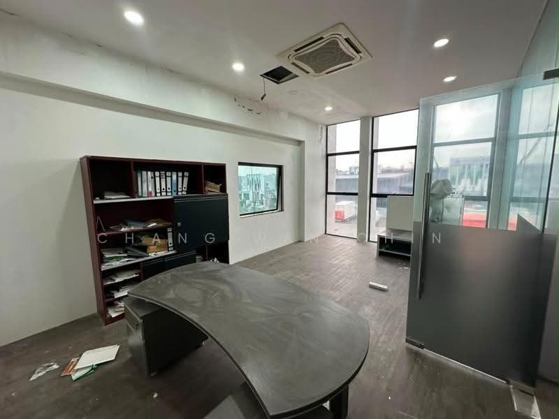 Kilang untuk Disewa di Eco Business Park 1 (Johor Bahru) - Chang Wan Chin - Interior - PropertyGuru.com.my