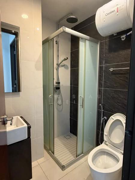 Condominium for Rent at Bay Laurel @ Country Garden Danga Bay - Wong Shau Wei - PropertyGuru.com.my
