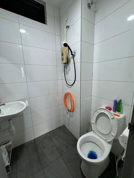 Kediaman Servis untuk Disewa di Traders Garden @ Cheras Selatan - Ken Lim - Bathroom - PropertyGuru.com.my