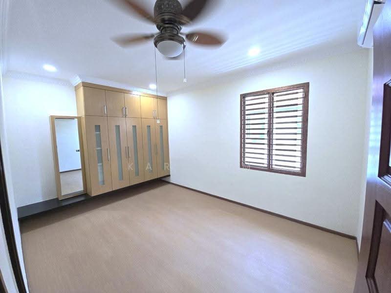 Link Bungalow for Sale in Taman Austin Heights (Tebrau) - Karl Lim - Bedroom - PropertyGuru.com.my