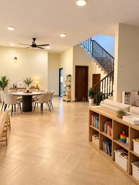 Rumah Teres 2-Tingkat untuk Disewa di Setia Safiro (Cyberjaya) - Mizan Ramlan - Living Room - PropertyGuru.com.my