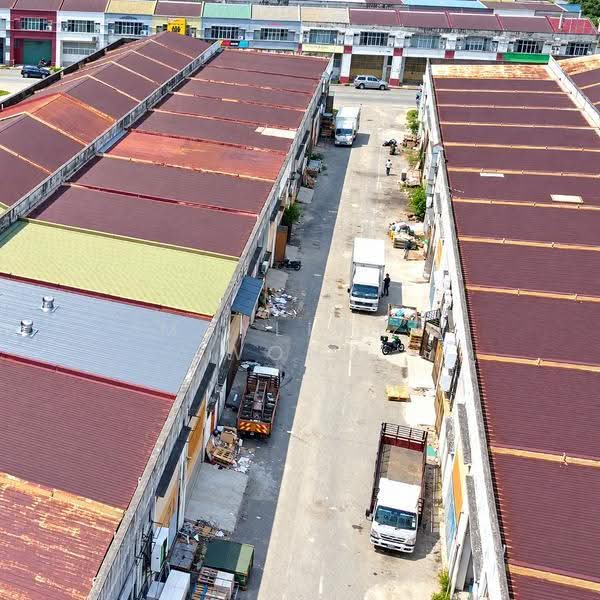 Factory for Sale in Seri Kembangan (Selangor) - Maylimee Wong - Exterior - PropertyGuru.com.my