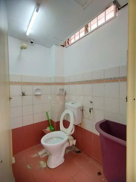 Townhouse for Rent in Taman Perai Utama (Perai) - Theresa Chew - Bathroom - PropertyGuru.com.my