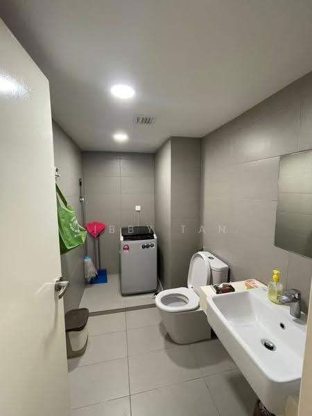 Kediaman Servis untuk Disewa di EkoCheras Service Residences - Libby Tan - Bathroom - PropertyGuru.com.my
