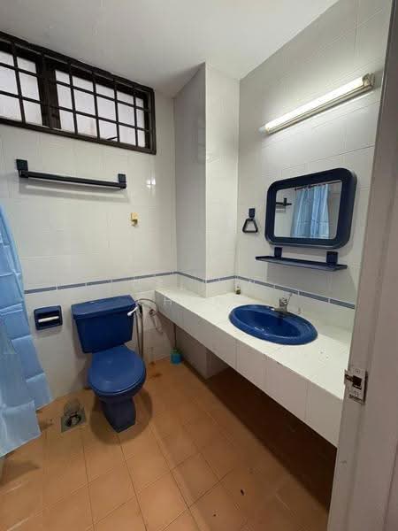 Kondominium untuk Disewa di Aloha Tower Condominium - Celina Chong - Bathroom - PropertyGuru.com.my
