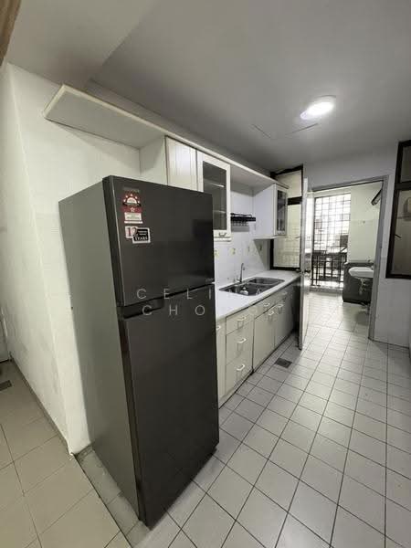 Kondominium untuk Disewa di Aloha Tower Condominium - Celina Chong - Kitchen - PropertyGuru.com.my