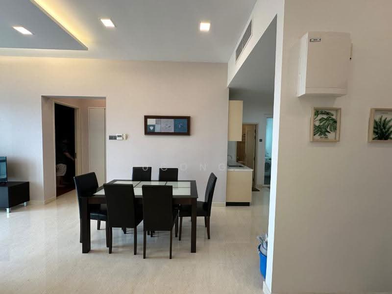 Kediaman Servis untuk Dijual di TriTower Residence @ Johor Bahru Sentral - Yucong . - Dining Room - PropertyGuru.com.my