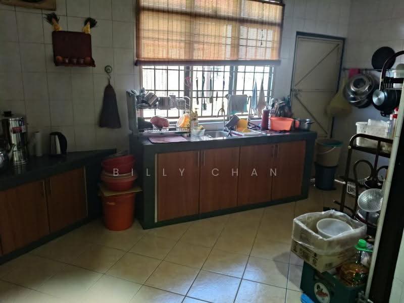 2-storey Terraced House for Sale in Taman Overseas Union (Taman Oug) (Jalan Klang Lama (Old Klang Road)) - Billy Chan - Kitchen - PropertyGuru.com.my