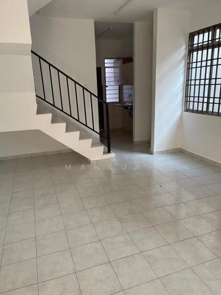 2-storey Terraced House for Sale in Kluang (Johor) - Tiny Mansuri - Interior - PropertyGuru.com.my
