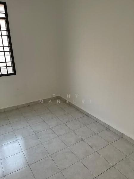 2-storey Terraced House for Sale in Kluang (Johor) - Tiny Mansuri - Interior - PropertyGuru.com.my