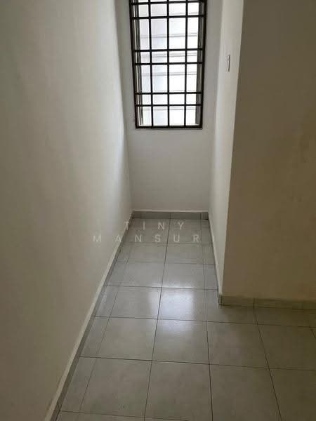 2-storey Terraced House for Sale in Kluang (Johor) - Tiny Mansuri - Interior - PropertyGuru.com.my