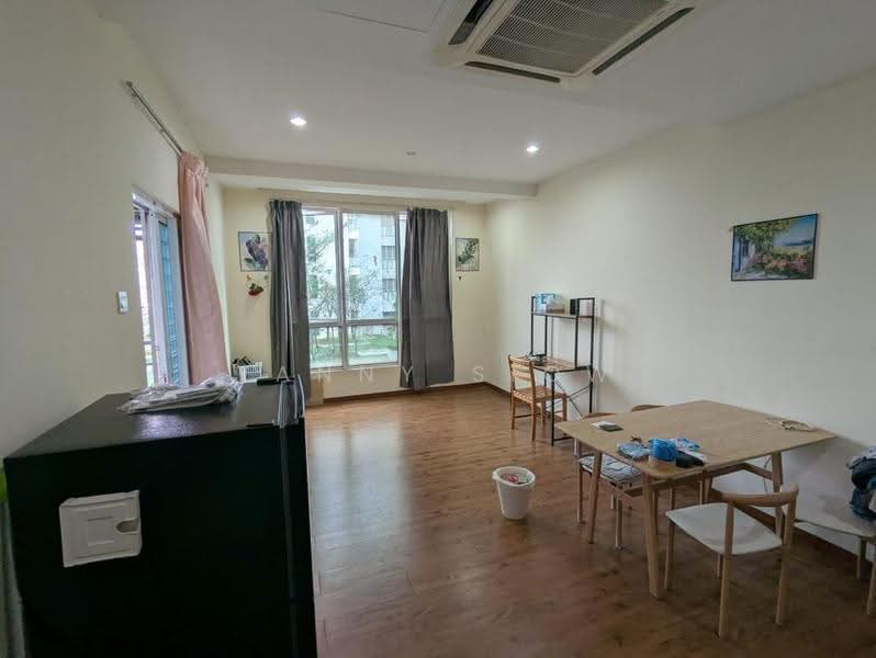Service Residence for Sale at SOHO @ Zetapark - Yanny Siow - Living Room - PropertyGuru.com.my