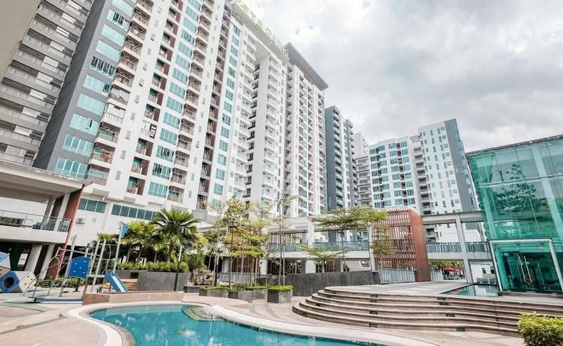 Service Residence for Sale at SOHO @ Zetapark - Yanny Siow - Exterior - PropertyGuru.com.my