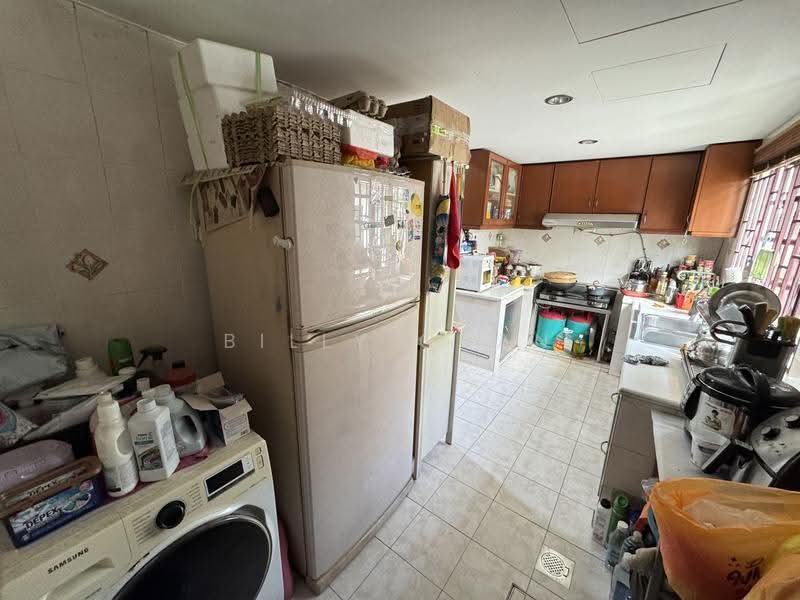 2-storey Terraced House for Sale in Taman Overseas Union (Taman Oug) (Jalan Klang Lama (Old Klang Road)) - Billy Chan - Kitchen - PropertyGuru.com.my
