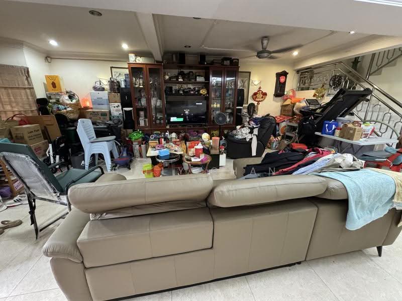 2-storey Terraced House for Sale in Taman Overseas Union (Taman Oug) (Jalan Klang Lama (Old Klang Road)) - Billy Chan - Living Room - PropertyGuru.com.my