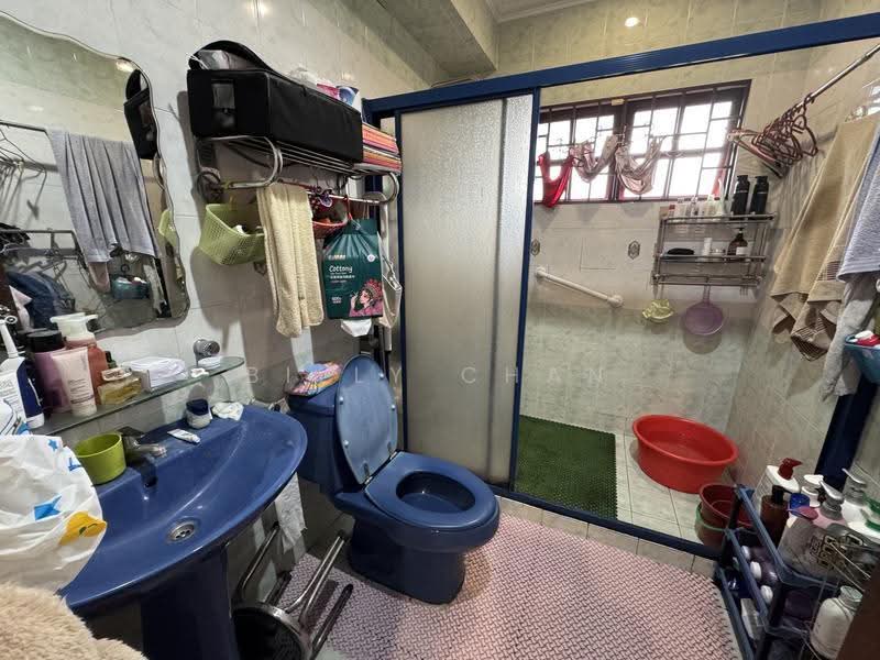 2-storey Terraced House for Sale in Taman Overseas Union (Taman Oug) (Jalan Klang Lama (Old Klang Road)) - Billy Chan - Bathroom - PropertyGuru.com.my