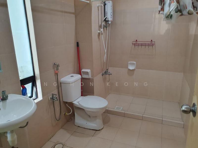 Kondominium untuk Dijual di Rivercity Condominium - Ng Hon Keong - Bathroom - PropertyGuru.com.my