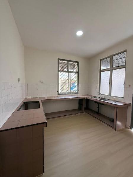 Rumah Teres 1-Tingkat untuk Dijual di Taman Daya (Johor Bahru) - Marcus Tey - Kitchen - PropertyGuru.com.my