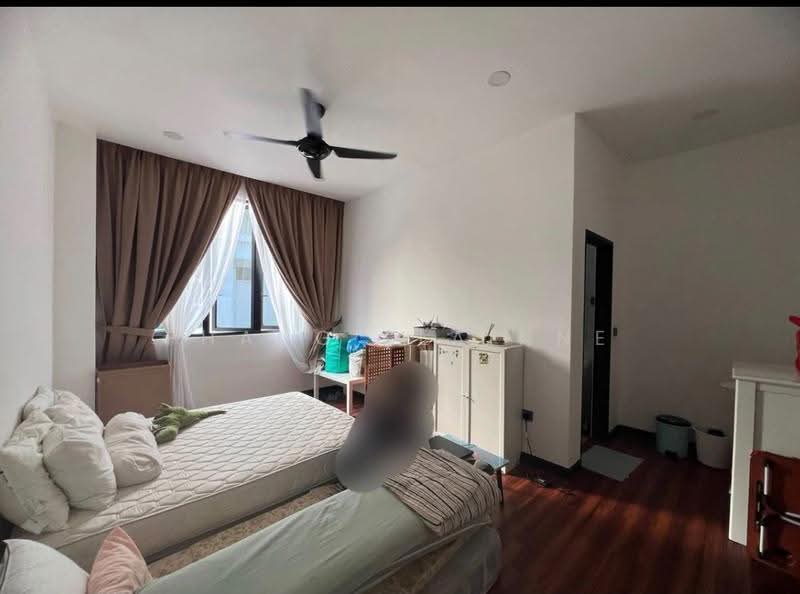 Semi-Detached House for Sale in Austin Heights (Tebrau) - Phang Elainne - Bedroom - PropertyGuru.com.my