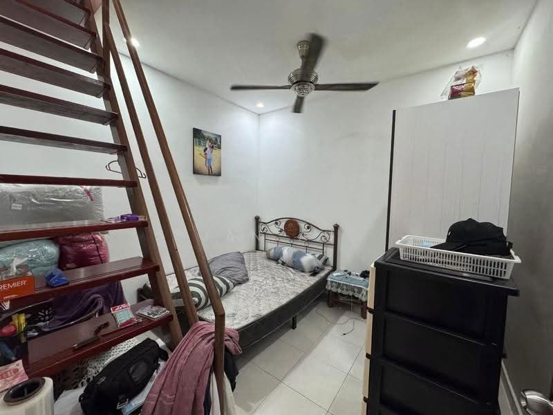 Rumah Teres 1-Tingkat untuk Dijual di Taman Bestari Indah (Ulu Tiram) - JAN AU - Bedroom - PropertyGuru.com.my
