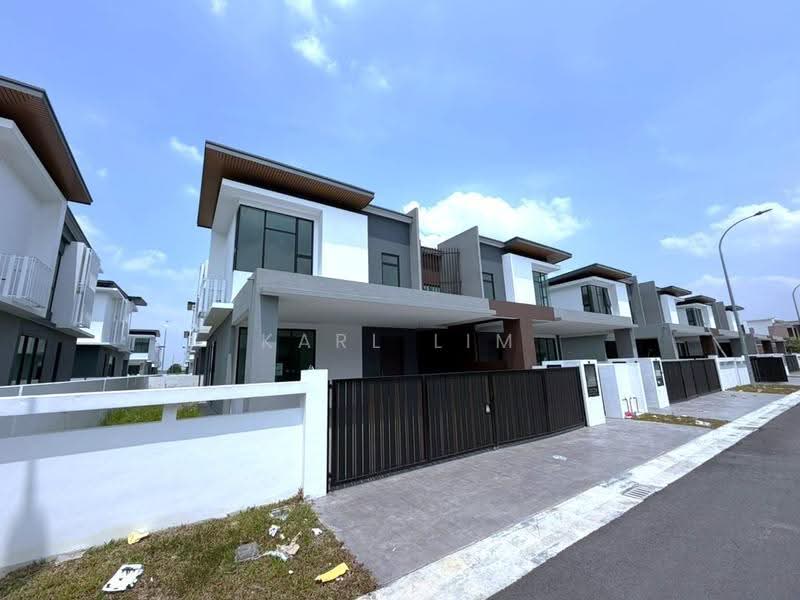 Semi-Detached House for Sale in Taman Gaya (Ulu Tiram) - Karl Lim - Exterior - PropertyGuru.com.my