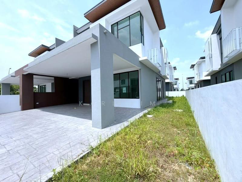 Semi-Detached House for Sale in Taman Gaya (Ulu Tiram) - Karl Lim - Exterior - PropertyGuru.com.my
