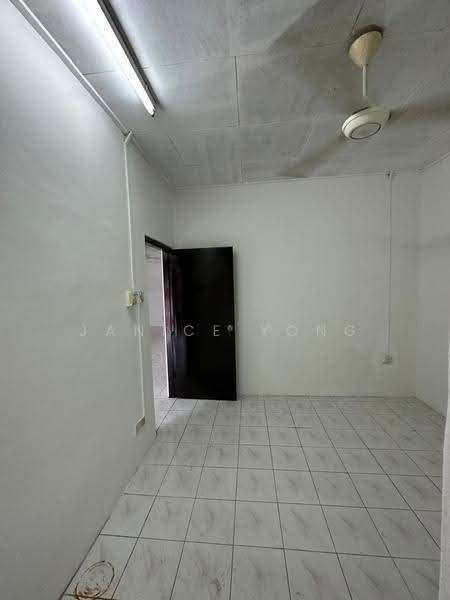 Rumah Teres 1-Tingkat untuk Disewa di Senai (Kulai) - Janice Yong - Interior - PropertyGuru.com.my