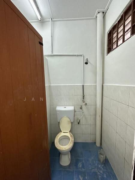 Rumah Teres 1-Tingkat untuk Disewa di Senai (Kulai) - Janice Yong - Bathroom - PropertyGuru.com.my