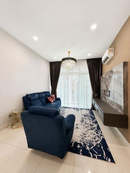 Kondominium untuk Dijual di D'Suites Akasia Horizon @ Horizon Hills - Zhiwei Yap - Living Room - PropertyGuru.com.my