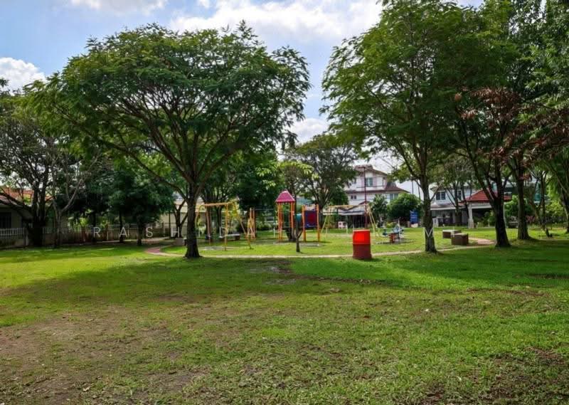 Semi-Detached House for Sale in Seksyen 27 (Shah Alam) - Rashidah Juremi - Exterior - PropertyGuru.com.my
