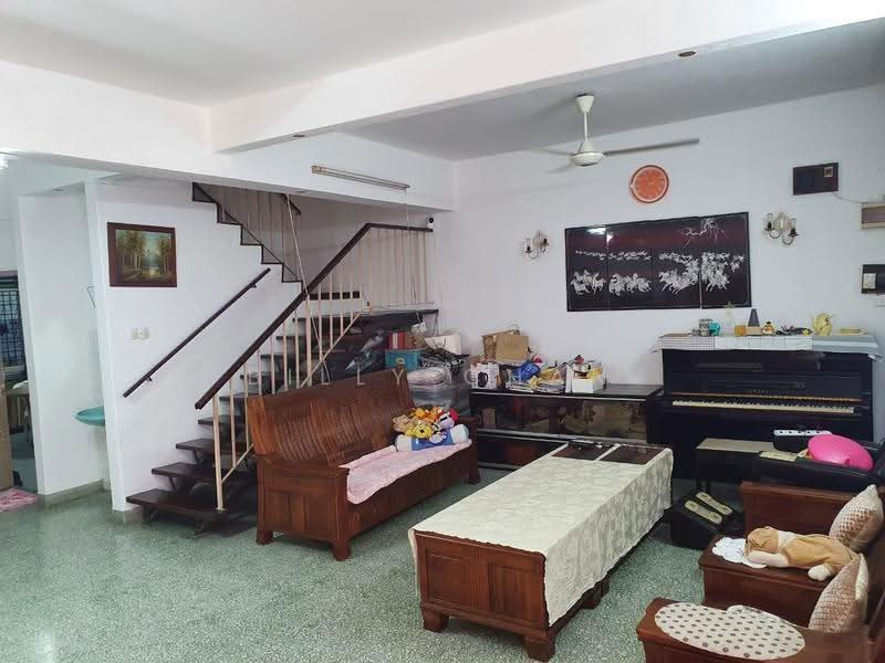 2-storey Terraced House for Sale in Taman Overseas Union (Taman Oug) (Jalan Klang Lama (Old Klang Road)) - Billy Chan - Living Room - PropertyGuru.com.my