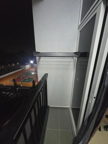 Kediaman Servis untuk Disewa di TRELLIS RESIDENCES - Danny Tey - Balcony - PropertyGuru.com.my