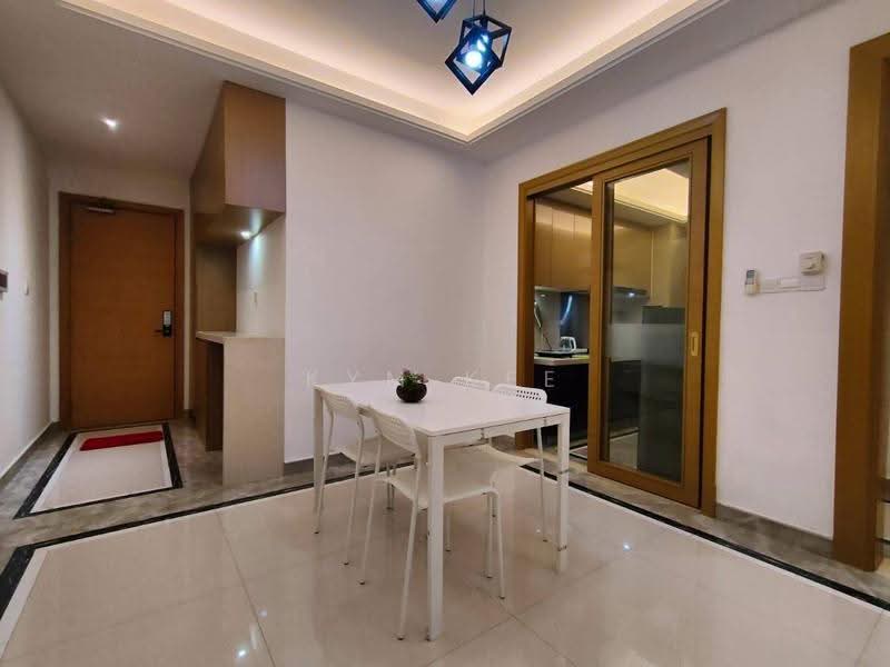 Kediaman Servis untuk Dijual di R&F Princess Cove Phase 1 - Kym Kee - Dining Room - PropertyGuru.com.my