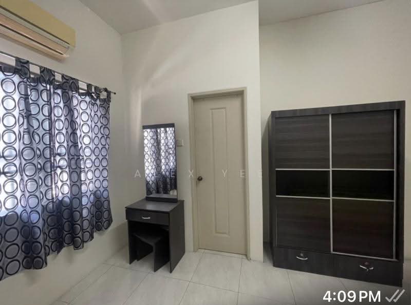 2-storey Terraced House for Rent in Taman Pengkalan Tiara (Ipoh) - Alex Yee - Bedroom - PropertyGuru.com.my