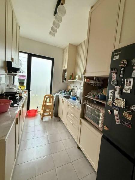 Rumah Teres 2-Tingkat untuk Disewa di Setia Safiro (Cyberjaya) - Arif Mustapha - Kitchen - PropertyGuru.com.my
