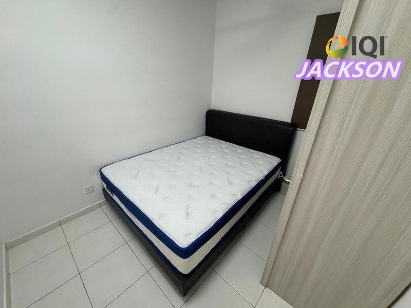 Condominium for Rent at i-Santorini - Jackson Seah - Bedroom - PropertyGuru.com.my