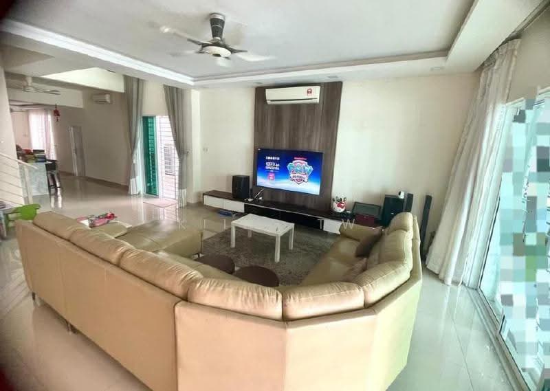 Rumah Berkembar untuk Dijual di One Sierra (Selayang) - Kiing TW - Living Room - PropertyGuru.com.my