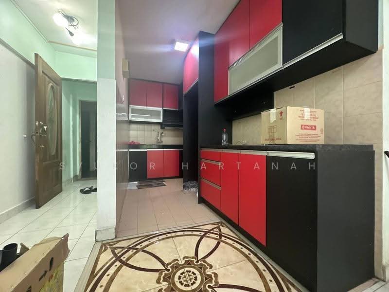 Apartment for Sale at Apartment Selasih - Syukor Hartanah - Kitchen - PropertyGuru.com.my
