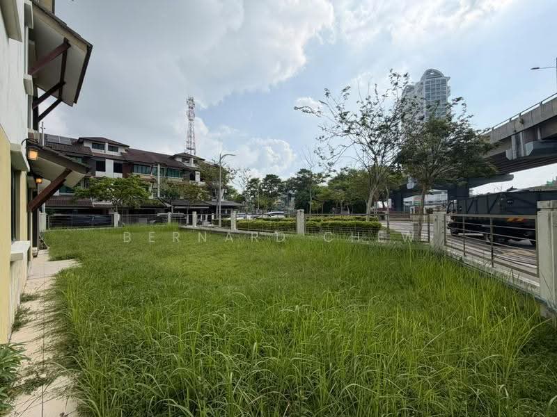 Rumah Teres 3-Tingkat untuk Dijual di Bandar Bayan Bahru (Bayan Lepas) - Bernard Chew - Exterior - PropertyGuru.com.my