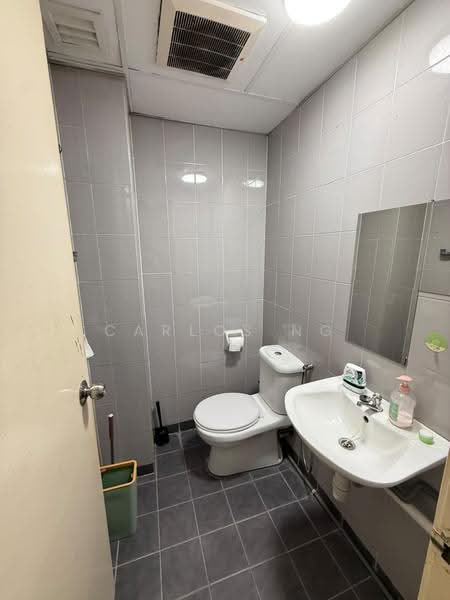 Pejabat untuk Disewa di Dataran Prima (Petaling Jaya) - Carlos Ng - Bathroom - PropertyGuru.com.my