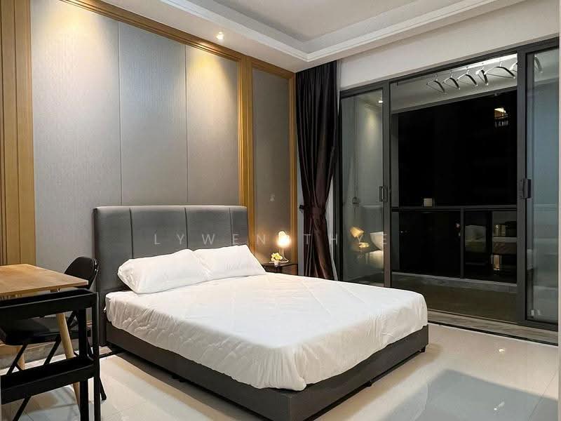 Service Residence for Sale at R&F Princess Cove Phase 1 - Lywen Thye - Bedroom - PropertyGuru.com.my
